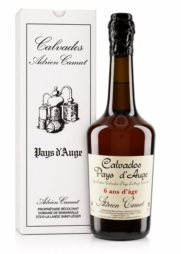 Calvados Pays d'Auge AOC Adrien Camut 6 ans – 70cl – avec étui 